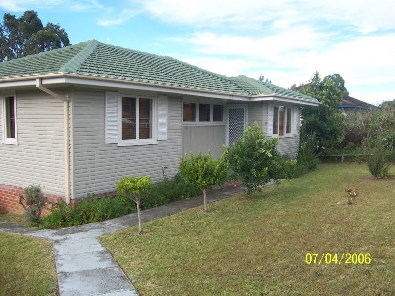 11 Miller Avenue, Nowra NSW 2541