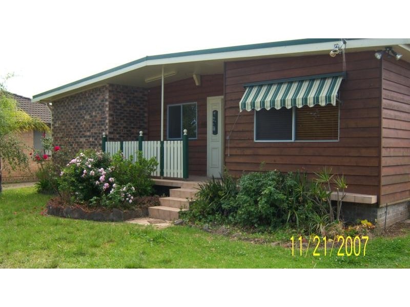 26 Calymea Street, Nowra Hill NSW 2540