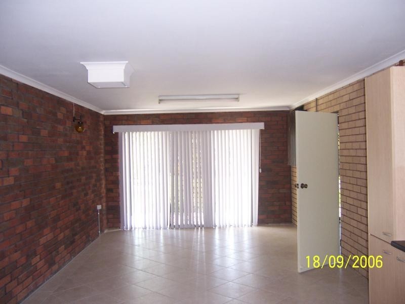 4 Ellis Place, Nowra NSW 2541
