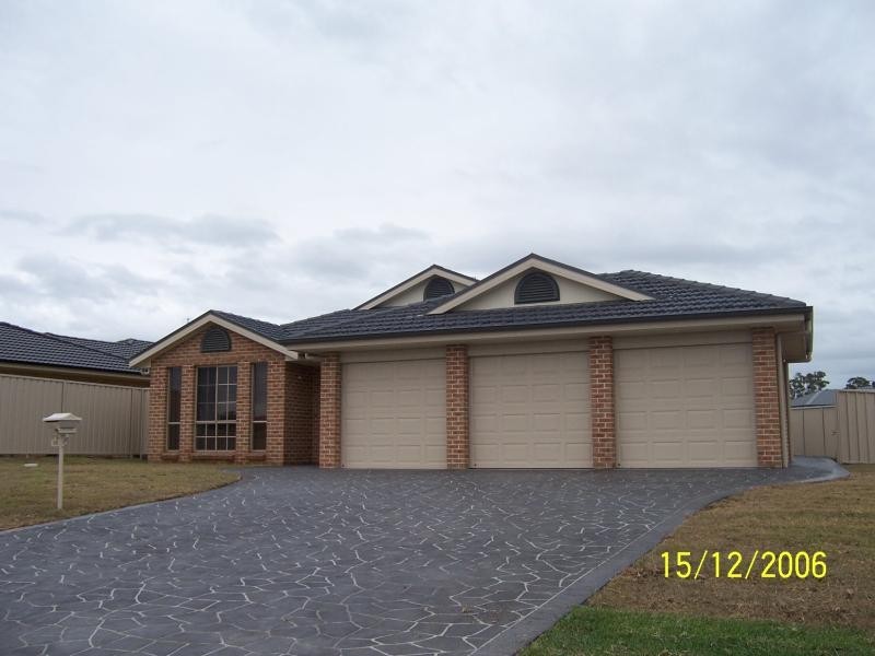 82 Rayleigh Drive, Worrigee NSW 2540