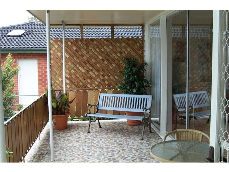 8 Elder Crescent, Nowra NSW 2541