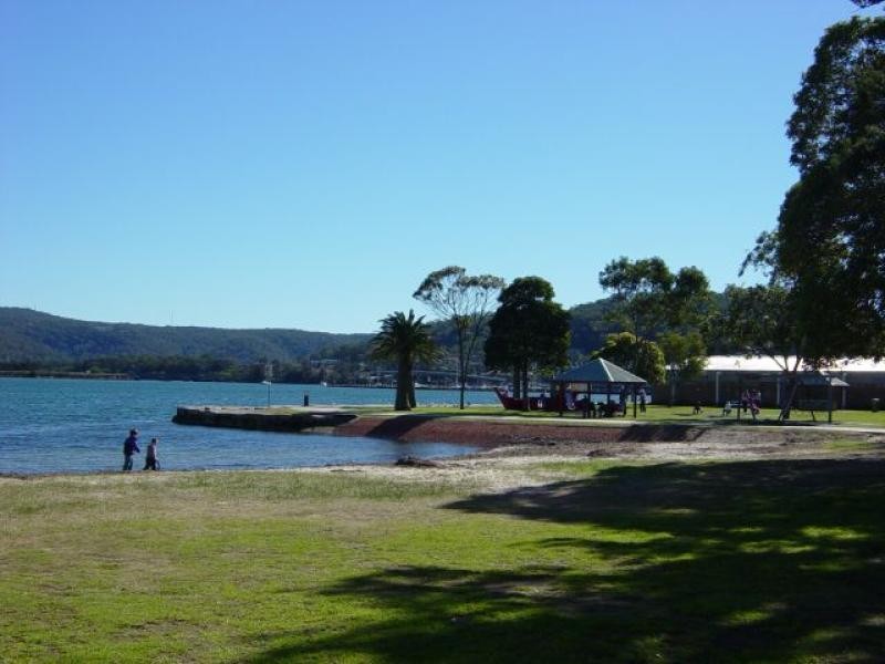 Point Frederick NSW 2250