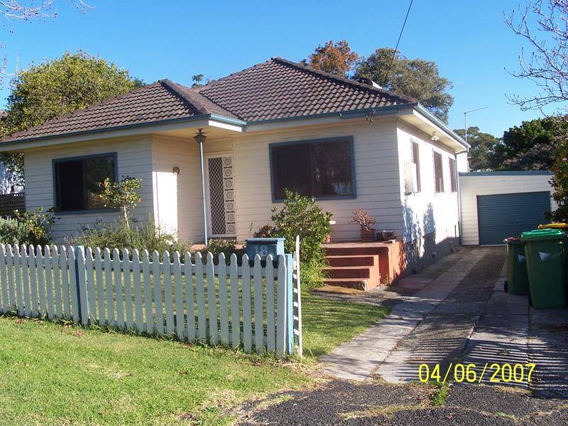 18 Melbourne Street, East Gosford NSW 2250