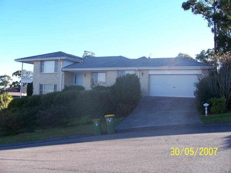 5 Robinia Parade, Springfield NSW 2250