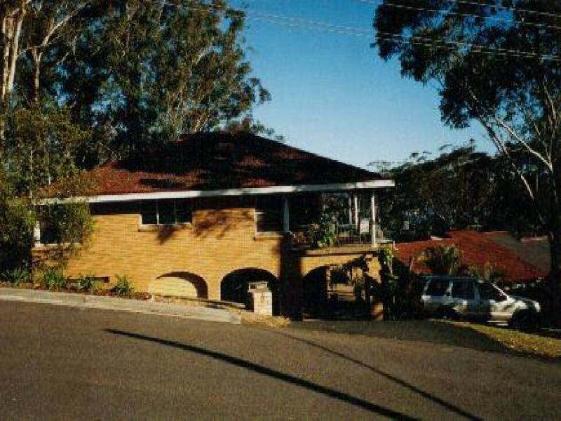 2 Elfin Hill Road, Green Point NSW 2251