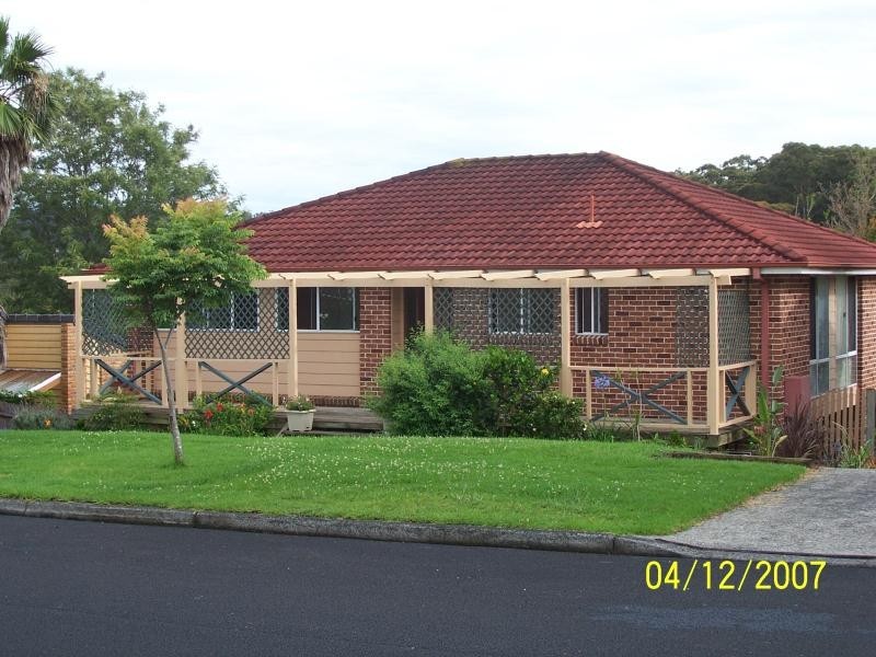 11 Henzel Road,, Green Point NSW 2251