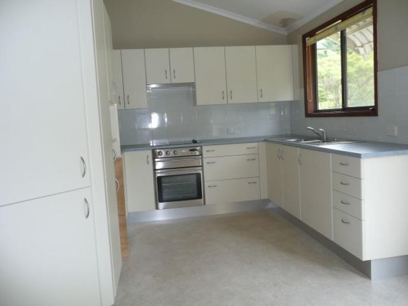 Tascott NSW 2250