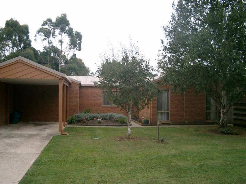 1A Clinton Court, Leongatha VIC 3953