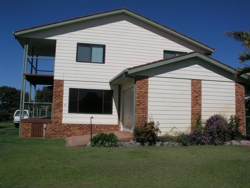 29 Grevillia Parade, Minnie Water NSW 2462