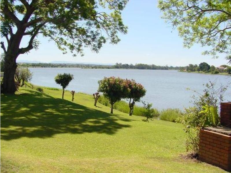 5 Riverside Drive, South Grafton NSW 2460