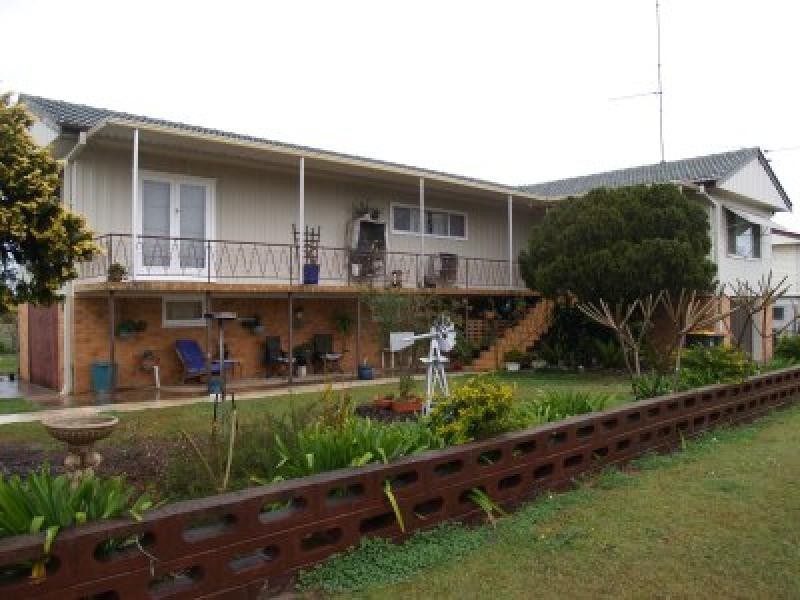 2 Davey Avenue, Grafton NSW 2460