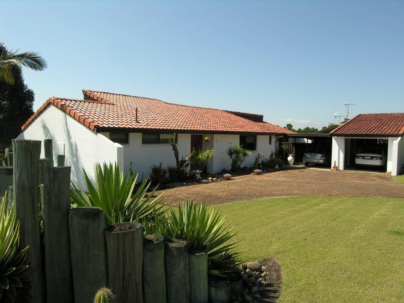 1 Taurus Avenue, Junction Hill NSW 2460