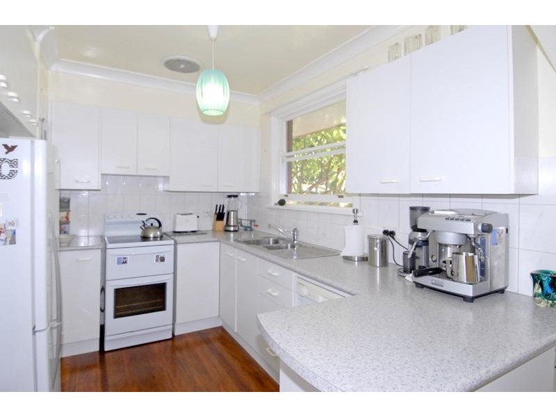 36 Penrith Avenue, Wheeler Heights NSW 2097