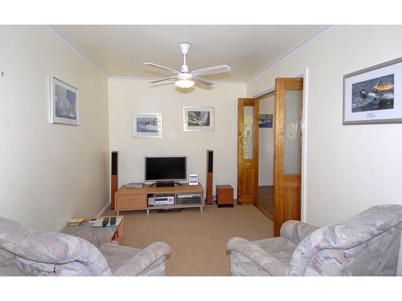 36 Penrith Avenue, Wheeler Heights NSW 2097