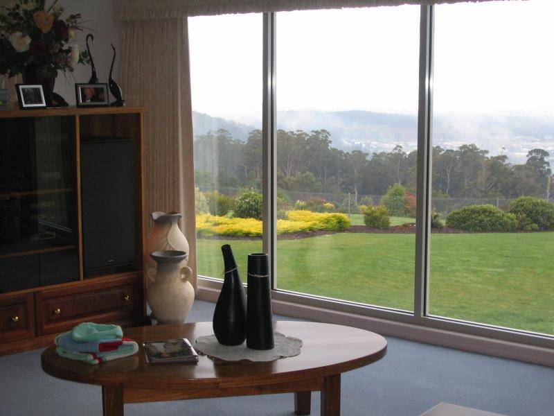 16 Ellice Hill Drive, Spreyton TAS 7310