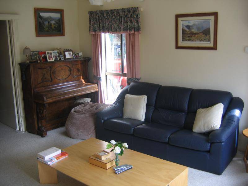 28 Montgomery Court, Norwood TAS 7250