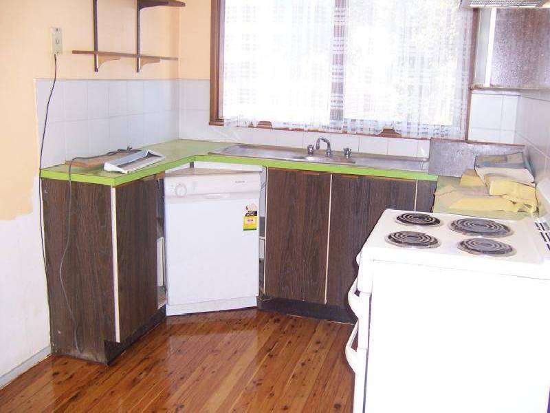 1 Deveron Place, St Andrews NSW 2566