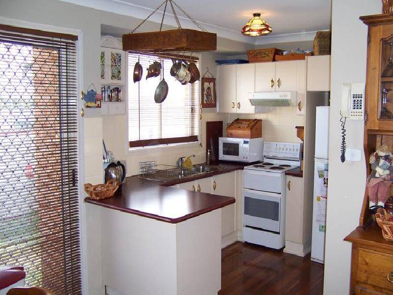 18 Tramway Drive, Currans Hill NSW 2567