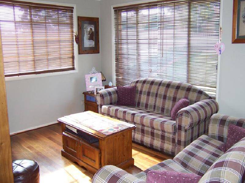 18 Tramway Drive, Currans Hill NSW 2567