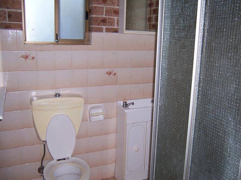 9b Kintyre Place, St Andrews NSW 2566