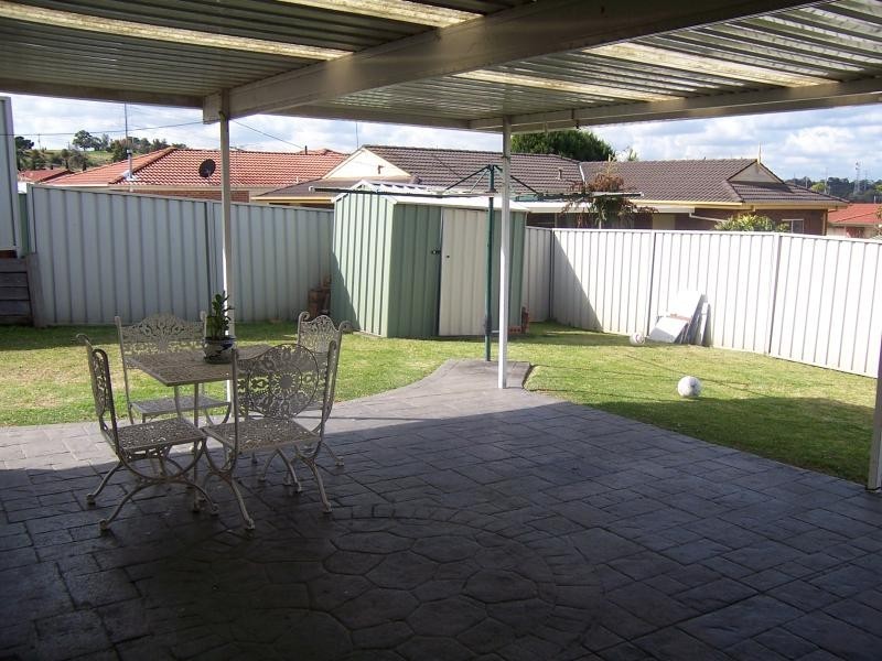 4 Cobourg Place, Bow Bowing NSW 2566