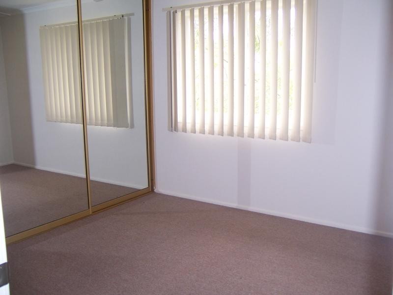 12 Inverness Place, St Andrews NSW 2566