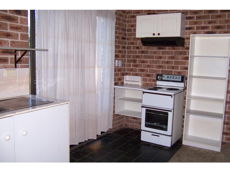 9B Kintyre Place, St Andrews NSW 2566