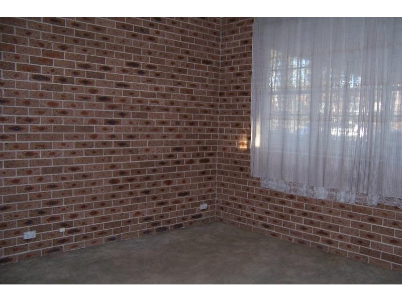 9B Kintyre Place, St Andrews NSW 2566