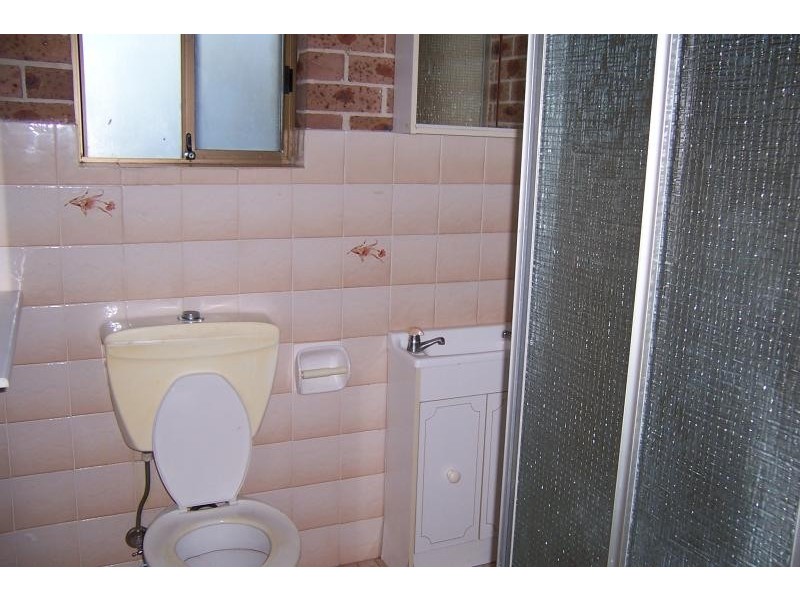 9B Kintyre Place, St Andrews NSW 2566