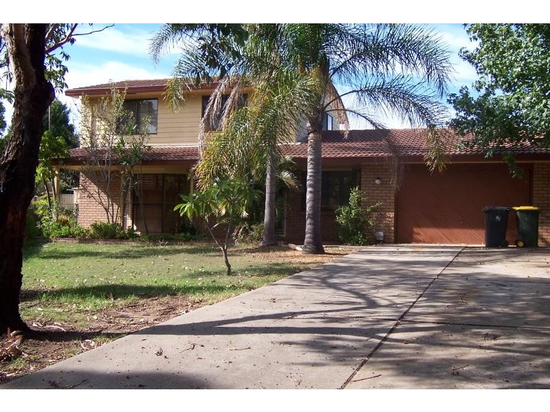 6 Solero Place, Eschol Park NSW 2558