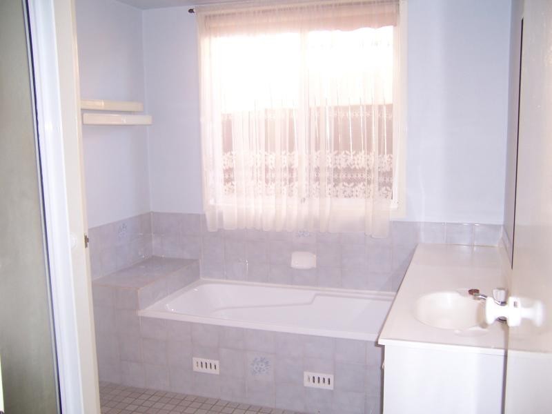 134 Gould Road, Eagle Vale NSW 2558