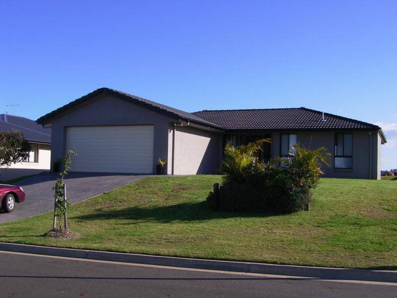 73 The Ridgeway, Cumbalum NSW 2478