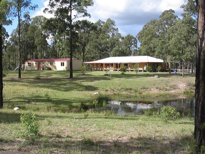 215 Eagleton Forest Road, Glen Oak NSW 2320