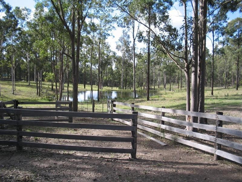 215 Eagleton Forest Road, Glen Oak NSW 2320