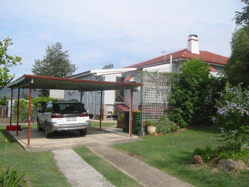 81 Brown Street, Dungog NSW 2420