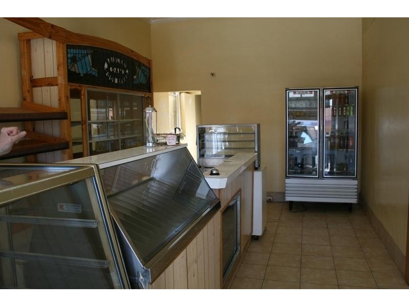 137 Dowling Street, Dungog NSW 2420