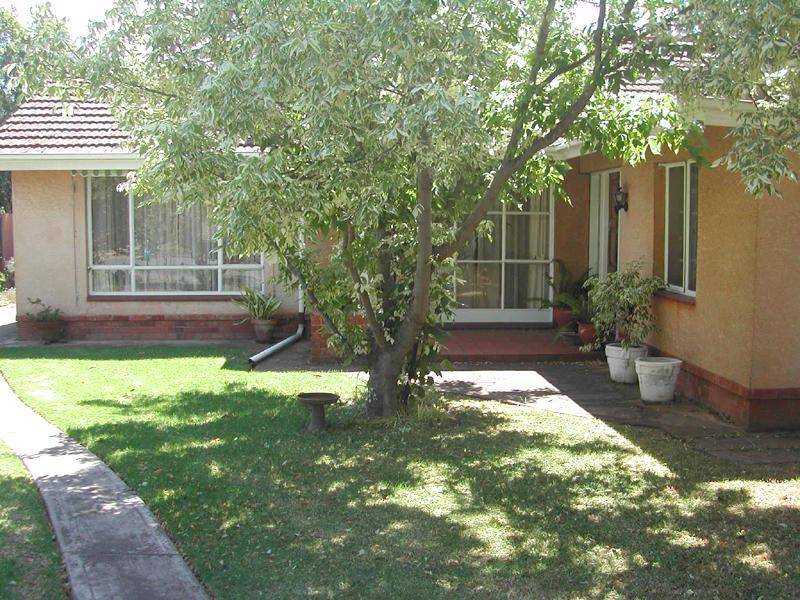 10 Macarthur Street, Hove SA 5048