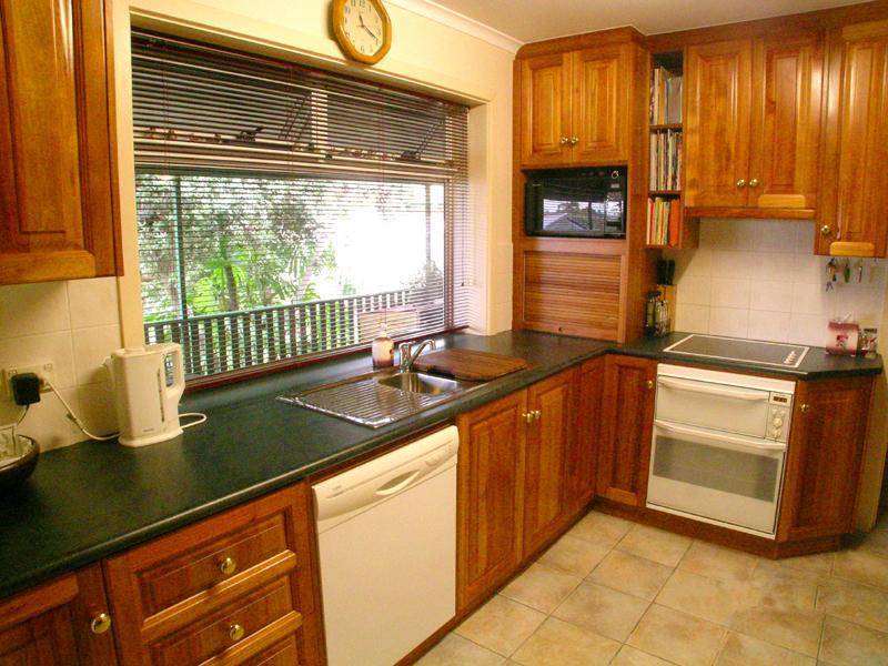 11 Roundaway Crescent, O’halloran Hill SA 5158