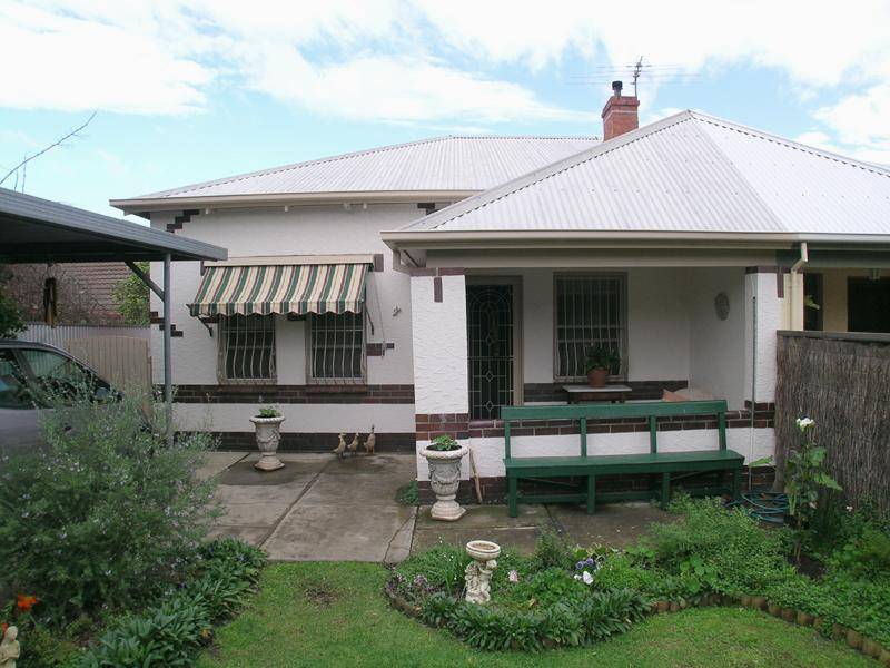 34 Clark Avenue, Glandore SA 5037