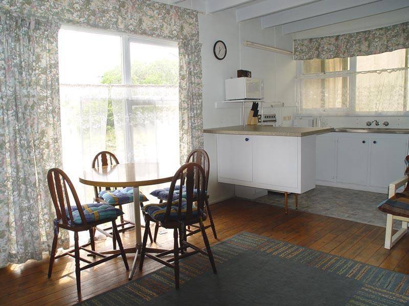8 Bennett Street, Hawks Nest NSW 2324