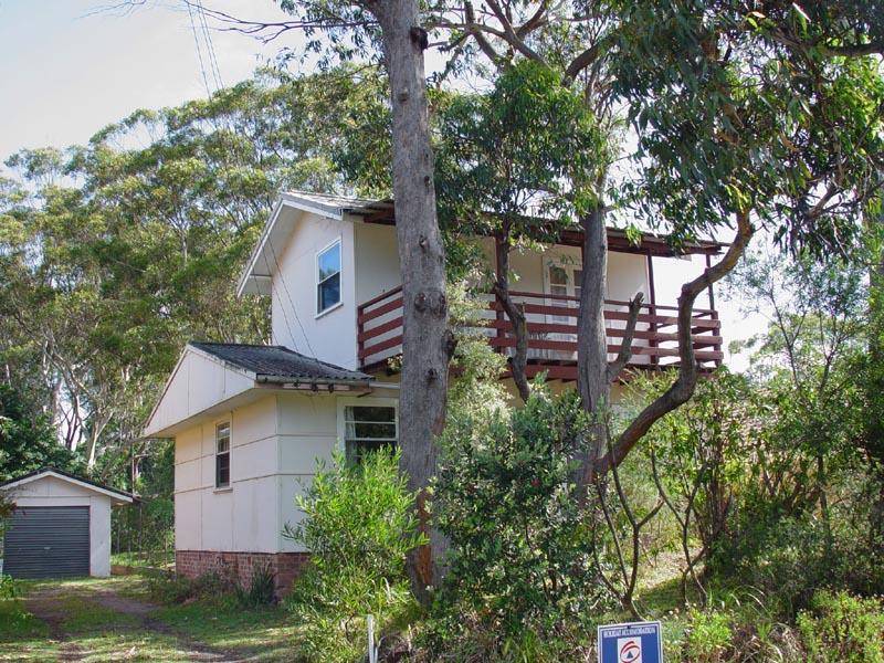 64 Mermaid Avenue, Hawks Nest NSW 2324