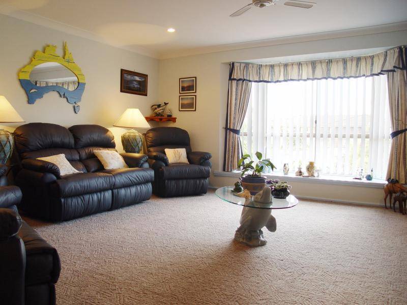 30 Budgeree Street, Tea Gardens NSW 2324