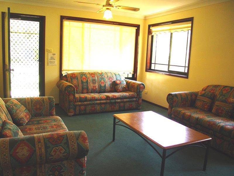 8a Perrumba Street, Hawks Nest NSW 2324