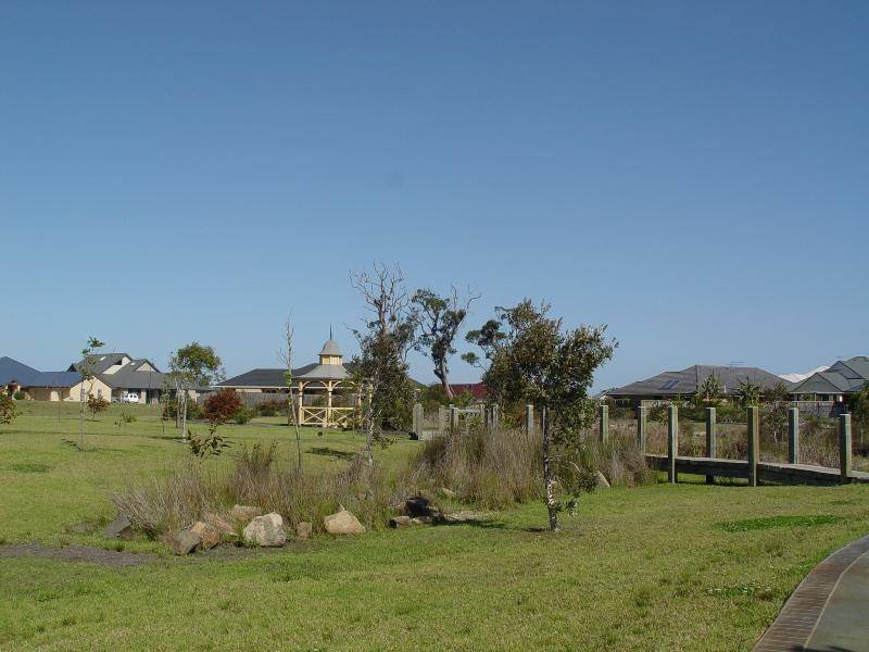 51 Windward Circuit, Tea Gardens NSW 2324