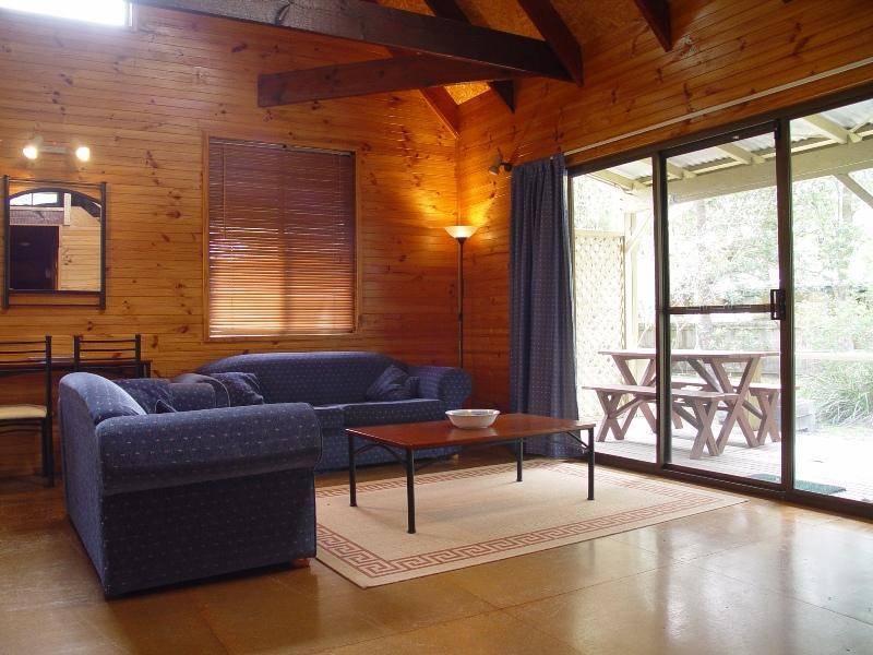 10 Cooloon Street, Hawks Nest NSW 2324