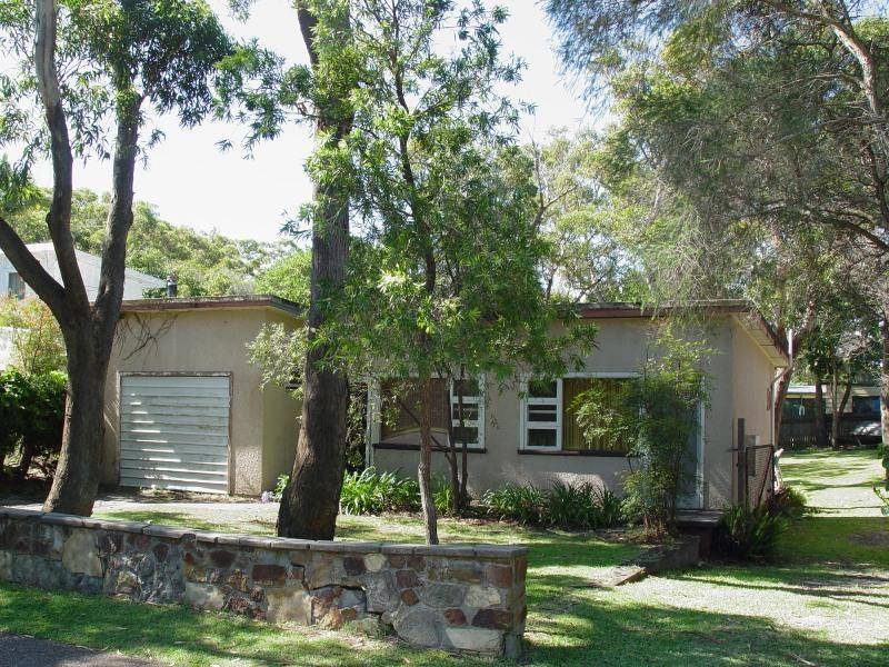 95 Booner Street, Hawks Nest NSW 2324