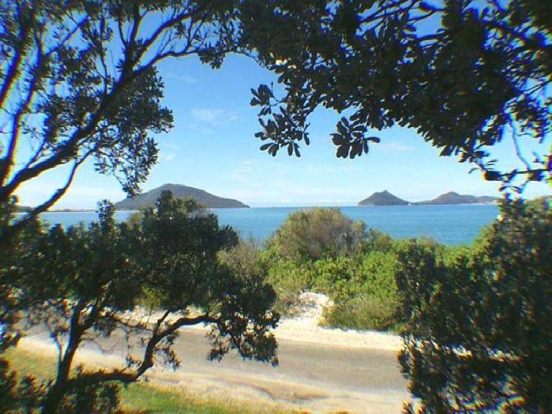 87 The Boulevarde, Hawks Nest NSW 2324