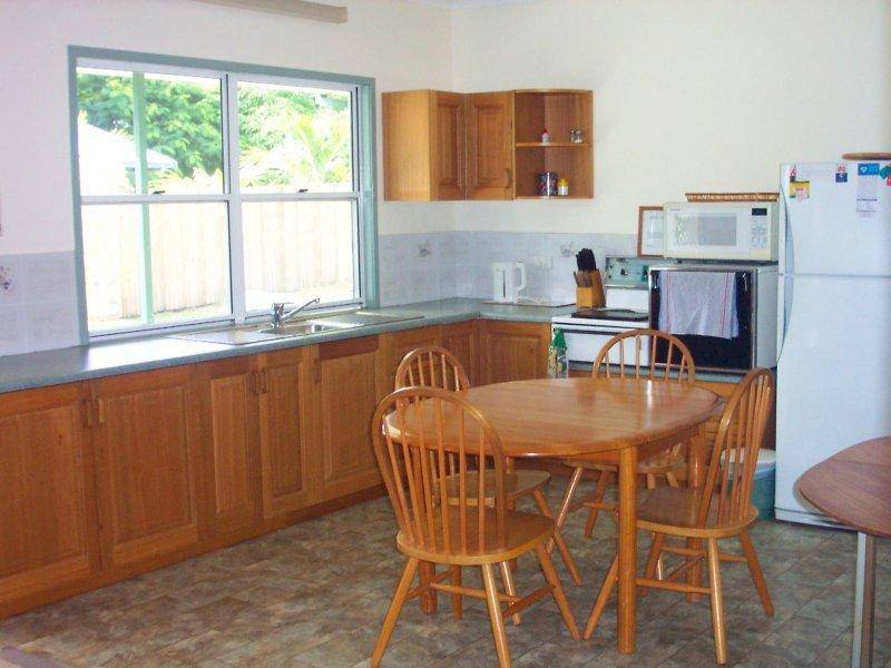 10 Lilac Street, Magnetic Island QLD 4819