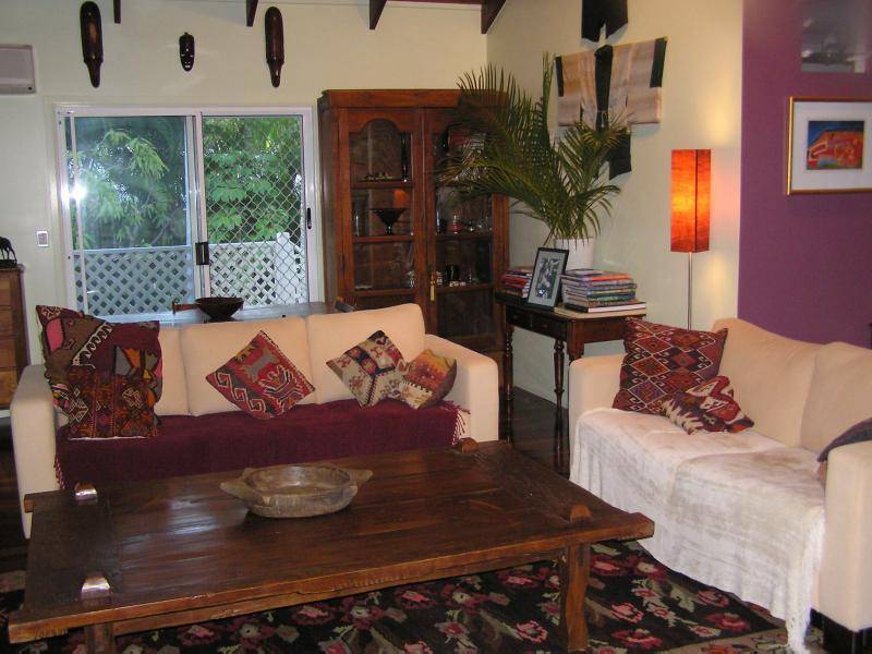 1 Trana Court, Magnetic Island QLD 4819