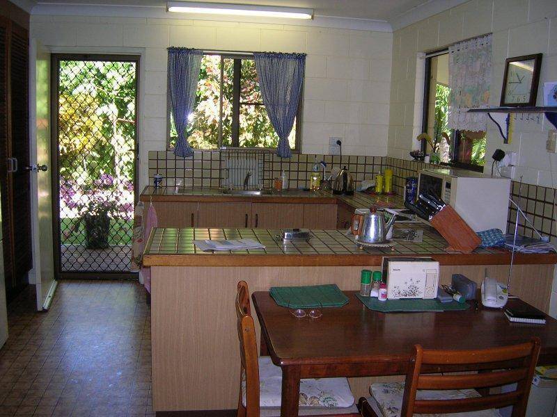 37 Nerita Crescent, Magnetic Island QLD 4819